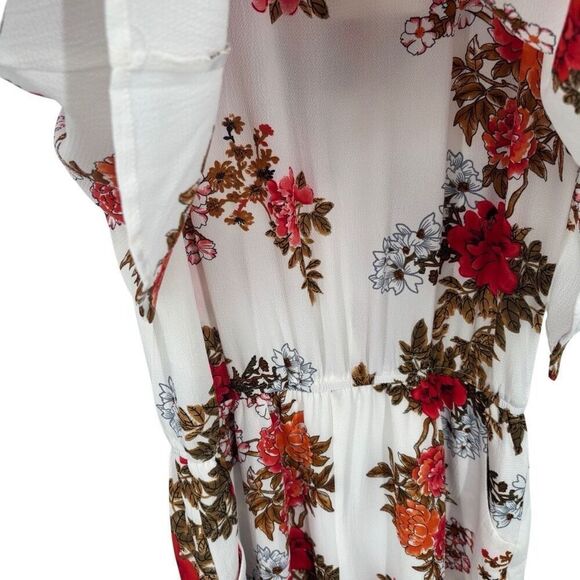 Umgee Sleeveless Open Back Floral Romper White/Multi Size Medium NWT - Picture 14 of 15